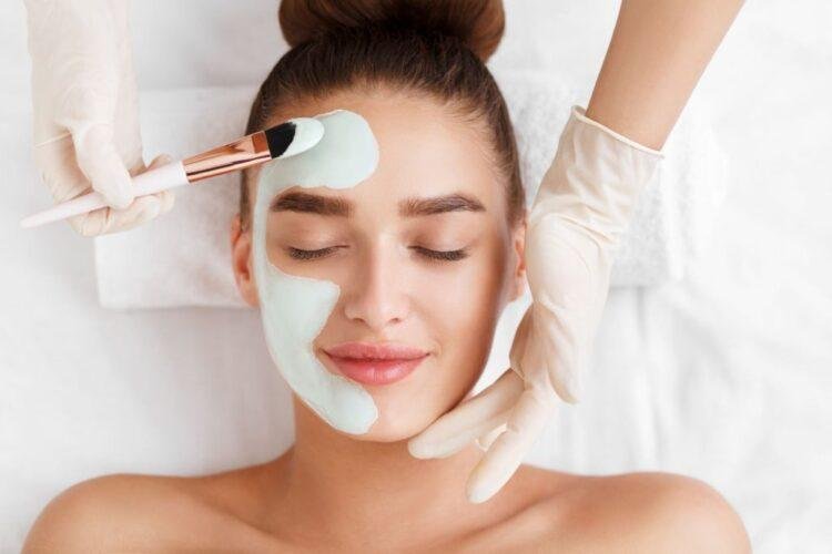 What Can a Peel Do for Your Skin? 1 Skin peels treatment