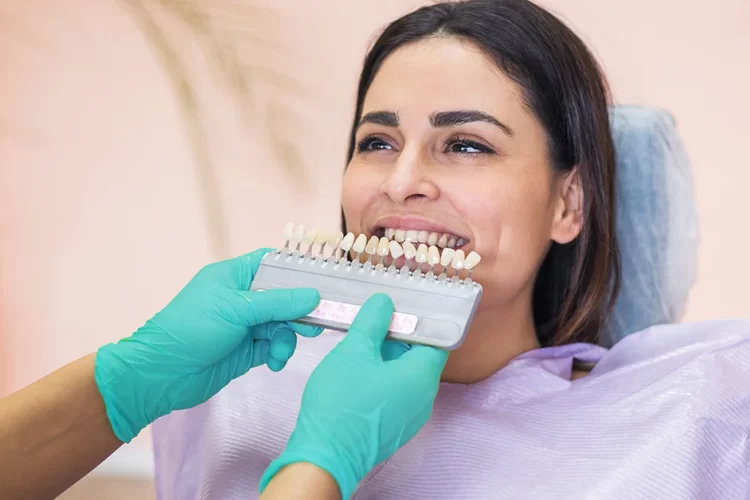 What Should You Do If Your Dental Crown Breaks or Falls Out? 1 dental crown treatment